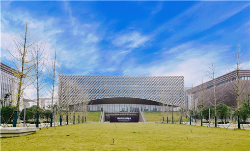 牛宝体育案例丨对标世界一流 这家高校图书馆有颜值更有科技内涵