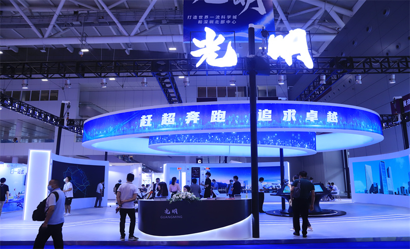 “文化+科技”魅力炫闪！牛宝体育“24小时书香亭”亮相文博会